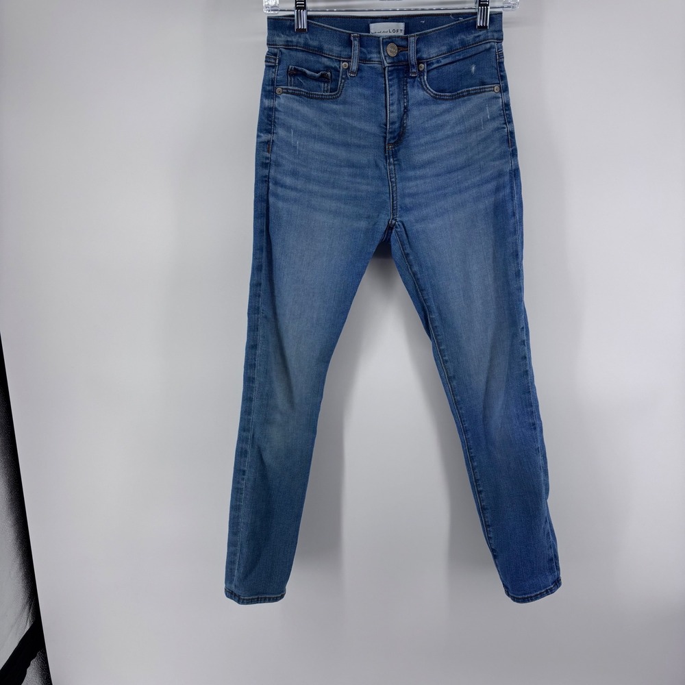 LOFT Modern‎ Skinny Jeans Women's Size 25/0 (25" inseam) Light Wash Denim Casual